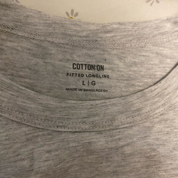 Cute Graphic Tee Crop top basic crop tee - Picture 2 of 3